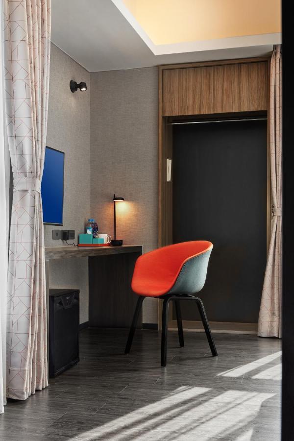 Holiday Inn Express Kaohsiung Love River By Ihg Ngoại thất bức ảnh