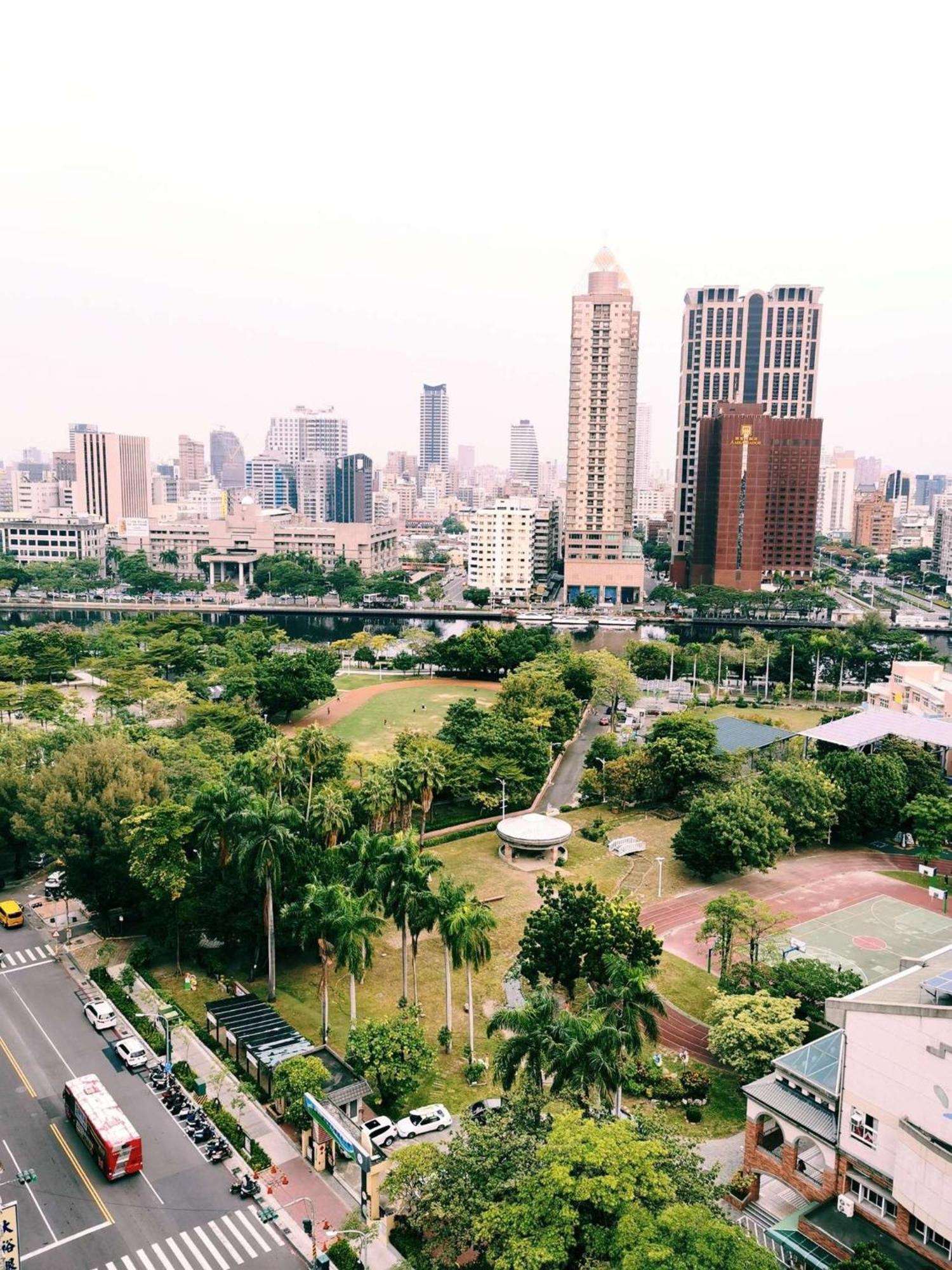 Holiday Inn Express Kaohsiung Love River By Ihg Ngoại thất bức ảnh