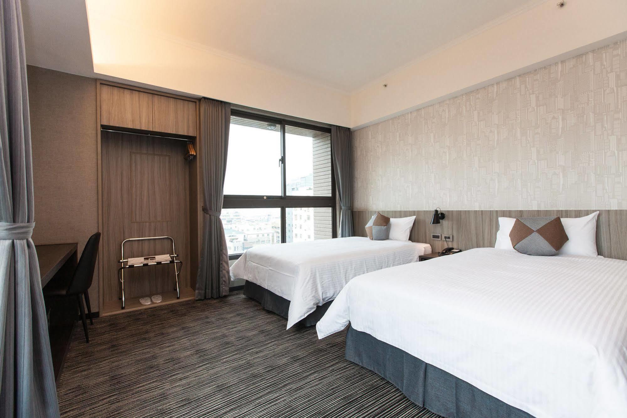 Holiday Inn Express Kaohsiung Love River By Ihg Ngoại thất bức ảnh